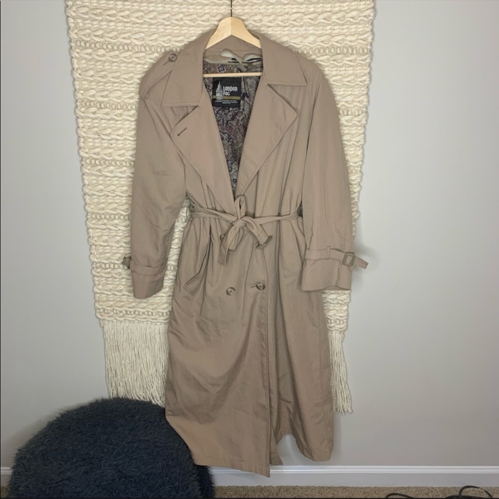Vintage London Fog Trench Coat in Tan